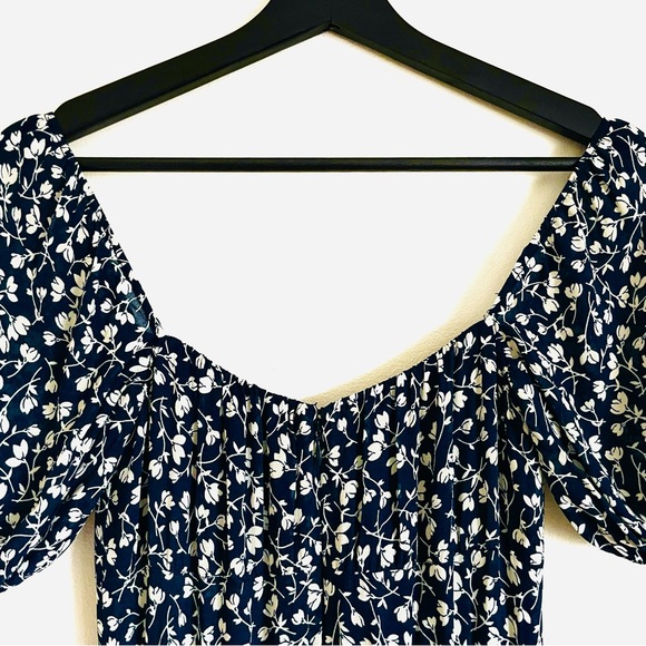 Reformation Hannah Floral Midi Dress In Navy Blue & White Size 4 EUC - Picture 10 of 13
